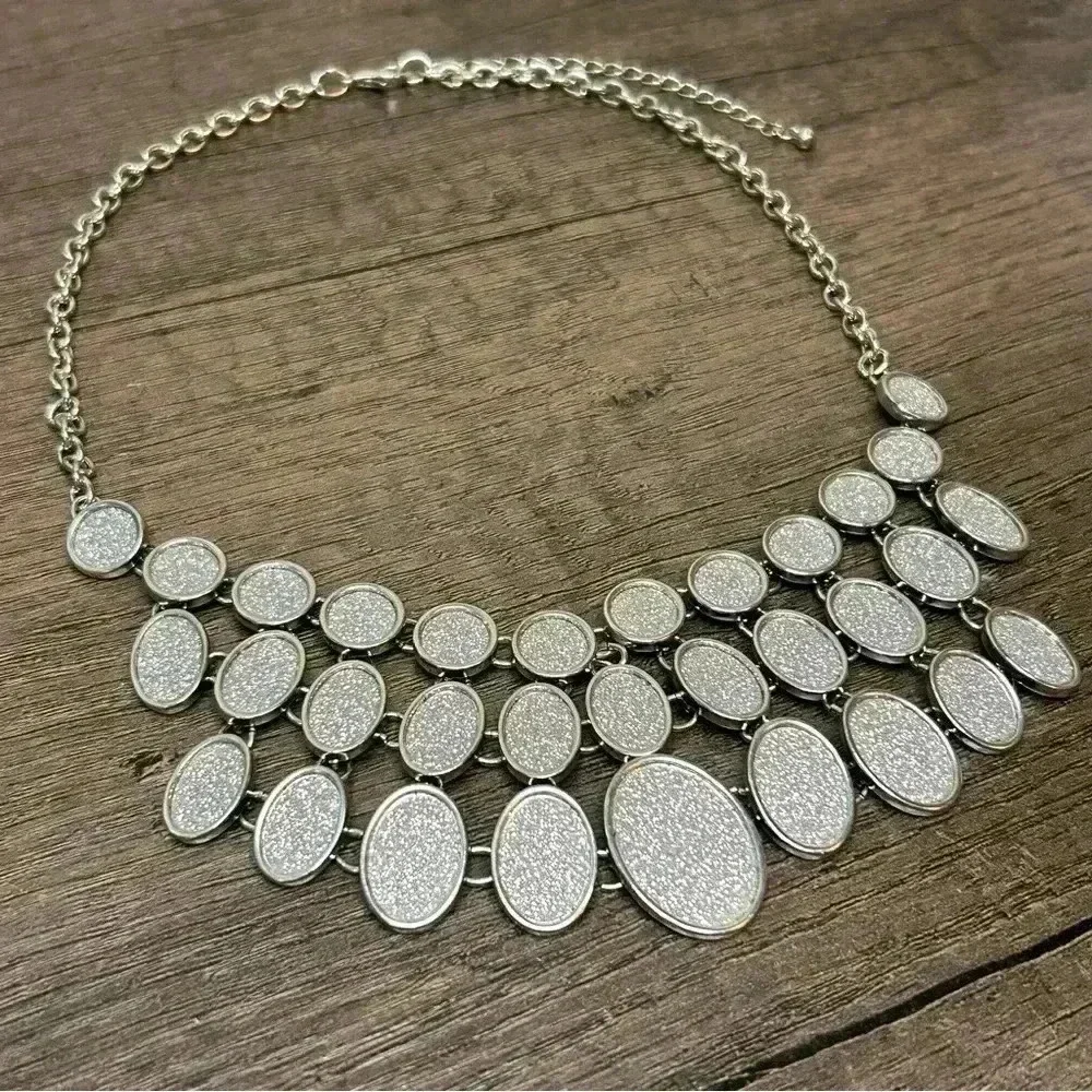 Vintage Silver Glitter Round Oval Drop Dangle Statement Necklace
